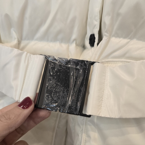 Perfect Moment Maya Parka Ski Jacket Perfect Moment Maya Belted Ski Jacket - Picture 17 of 17